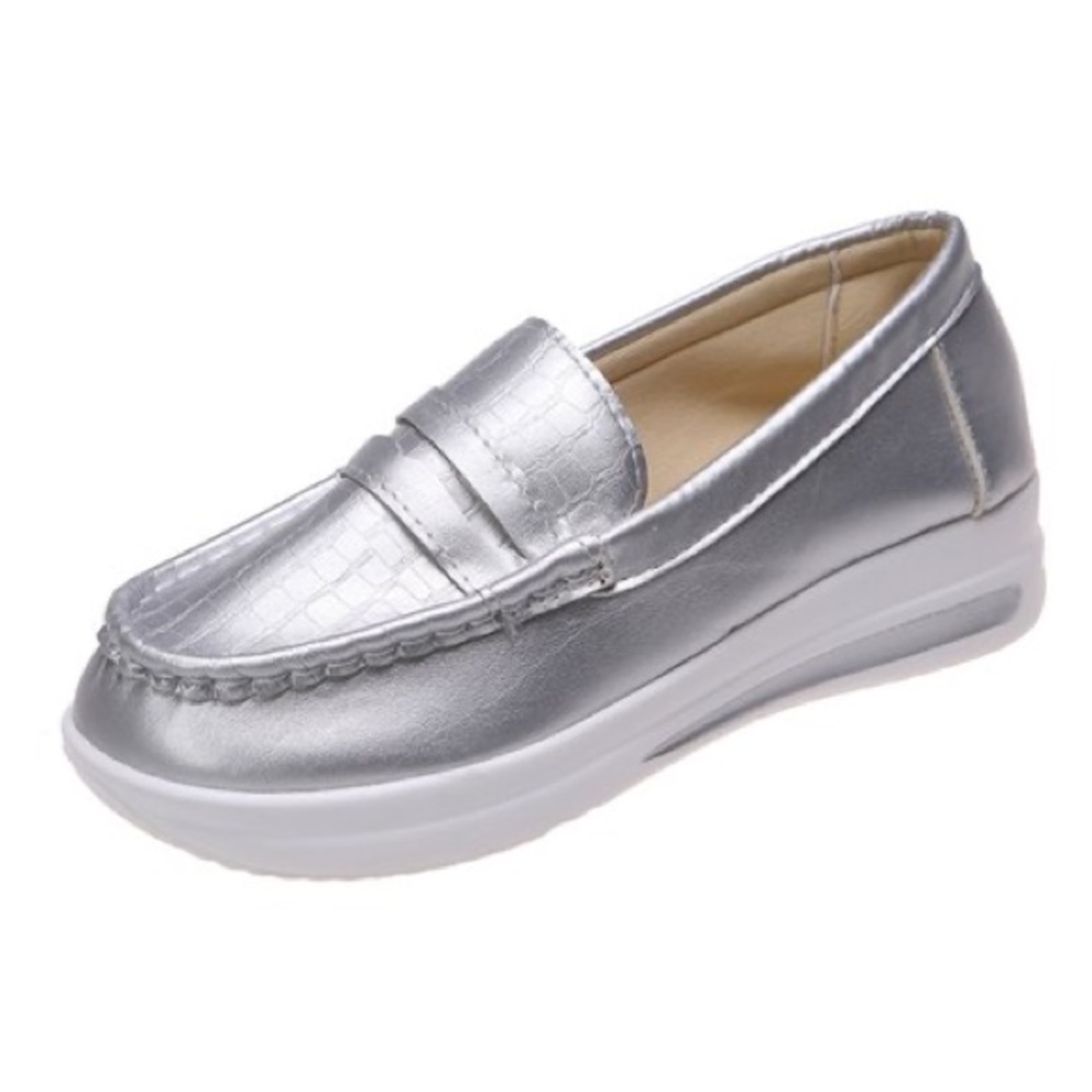 PAOTMBU - Silver Croc-Embossed Loafer - size 38 (7) - new